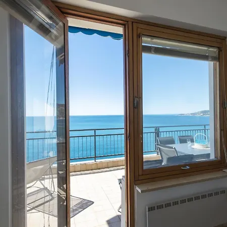 Sky & Sea Apartment By Wonderful Italy Ospedaletti Exterior photo