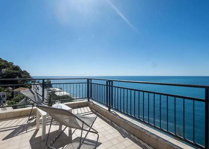 Sky & Sea Apartment By Wonderful Italy